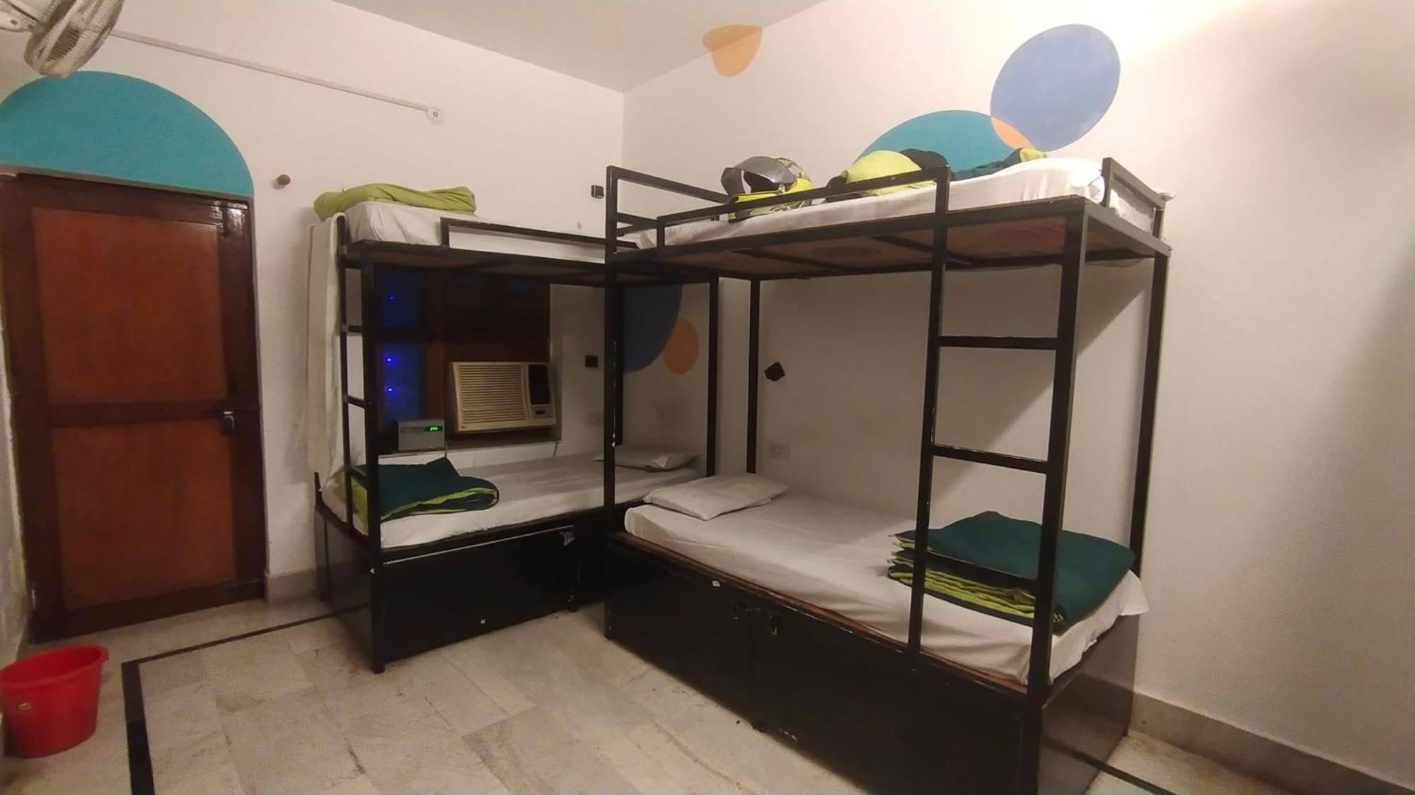 Unplan Hostel Rishikesh Exterior photo